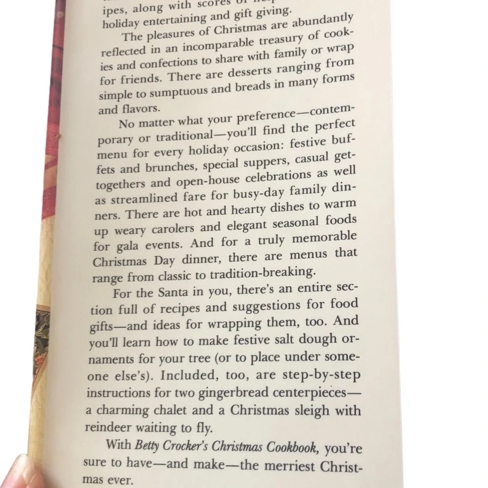 VTG Betty Crocker’s Christmas Cookbook 1988 Hardcover 400 Recipes 192 Pages